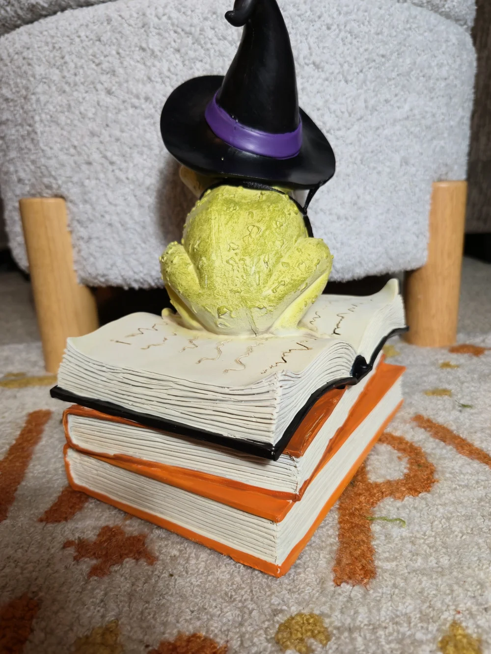 Halloween Witch Frog Figurine Decor Toad on Stacked Books Statue NWT